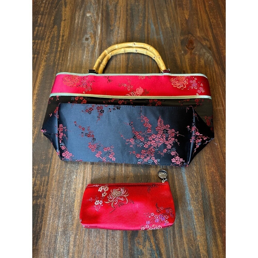 Asian Floral Purse Bamboo Handle Sachtel Red & Black by Yans NY with Accessories - Picture 14 of 15